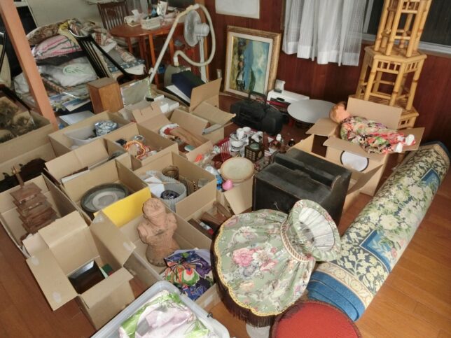 遺品整理途中